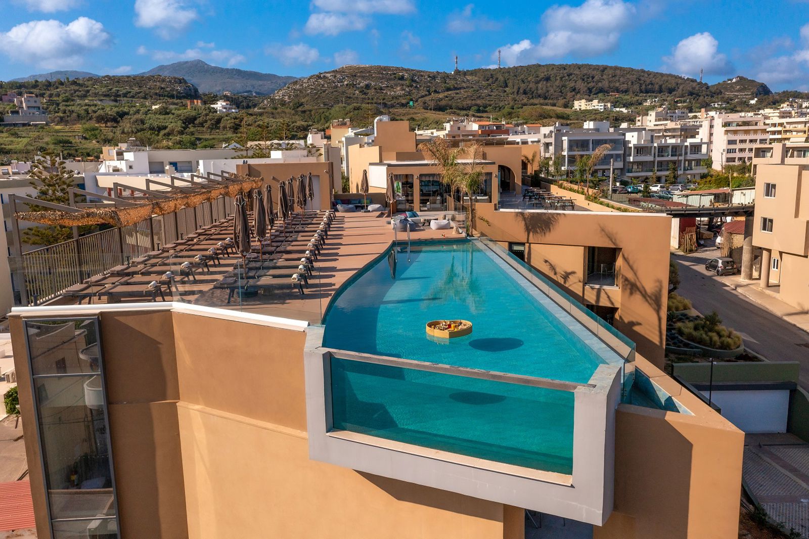 Luxe infinity pool in hotel